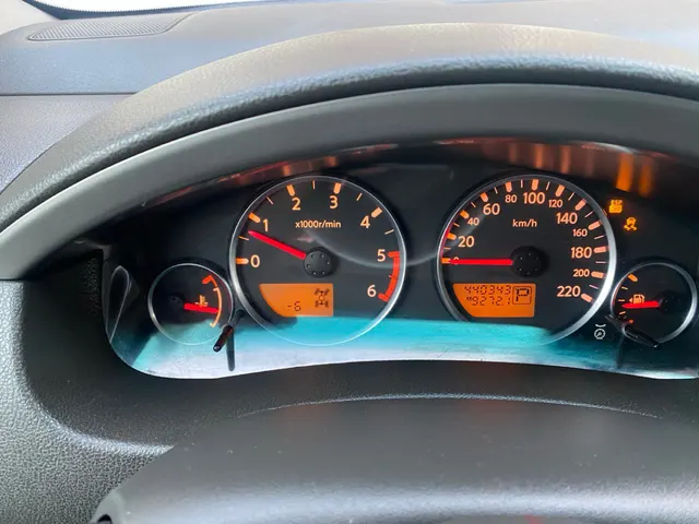 Автомобиль марки NISSAN модель Pathfinder 2006 г.в. VIN-номер VSKJVWR51U0142428.