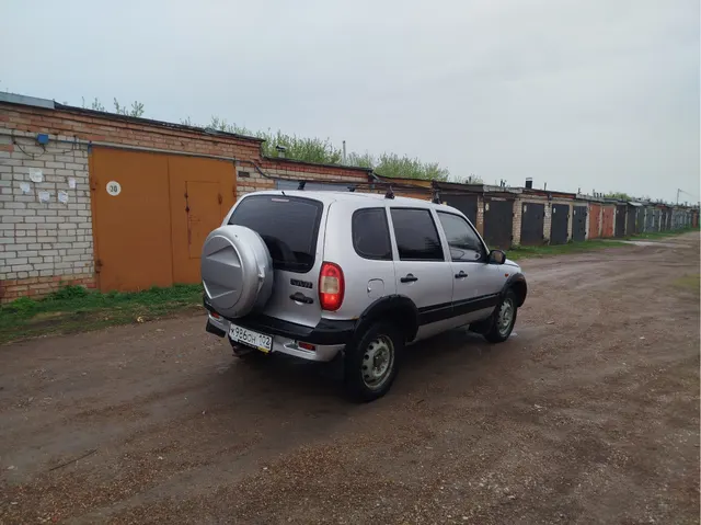 Легковой автомобиль марки: CHEVROLET, модели: Niva, год выпуска: 2005, идентификационный номер (VIN): X9L21230050092980