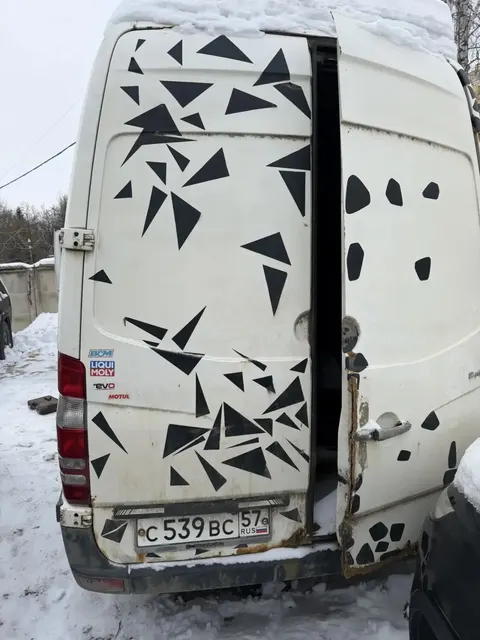 Автомобиль марки МЕРСЕДЕС-БЕНЦ модель СПРИНТЕР 2008 г.в. VIN-номер WDB9066371S312404