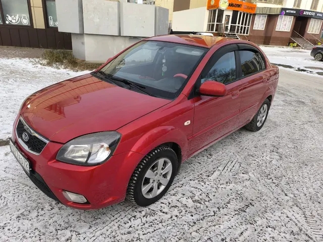 Легковой автомобиль марки: KIA, модели: DE (JB/Rio), год выпуска: 2011 г., кузов №: XWEDH411AB0013318, идентификационный номер (VIN): XWEDH411AB0013318