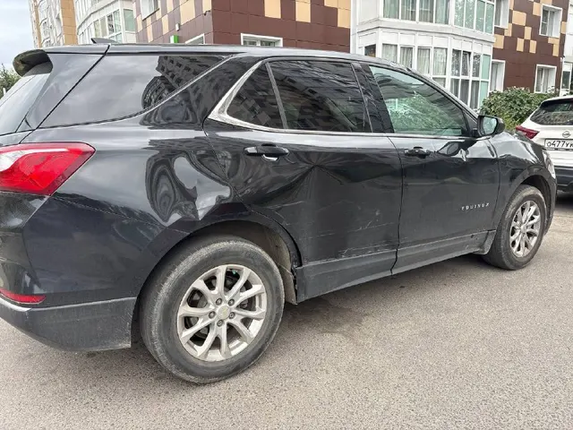 Автомобиль марки CHEVROLET модель EQUINOX 2019 г.в. VIN-номер 2GNAXKEV3L6192825.