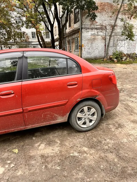 Легковой автомобиль марки: KIA, модель: RIO, год выпуска: 2010, идентификационный номер (VIN): XWEDH411AB0006160