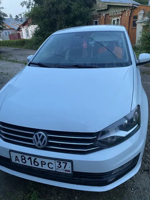 Автомобиль марки VOLKSWAGEN модель POLO 2016 г.в. VIN-номер XW8ZZZ61ZHG011551