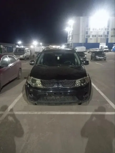 Автомобиль марки: MITSUBISHI, модель: Outlander 3.0,