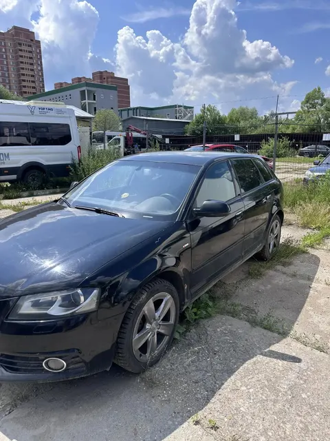 Автомобиль марки АУДИ модель A3