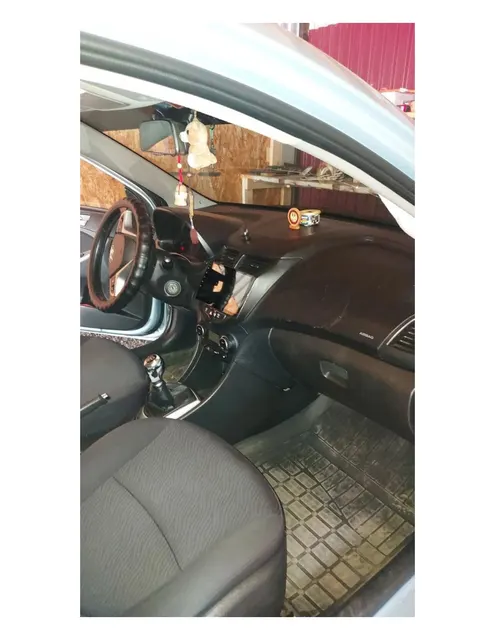 Автомобиль марки HYUNDAI, модель Solaris, 2013 г.в., VIN-номер Z94CU41DADR256008