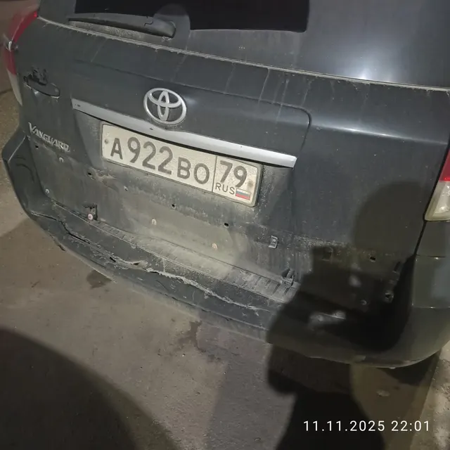TOYOTA модель Vanguard 2010 г.в. номер кузова ACA385148887
