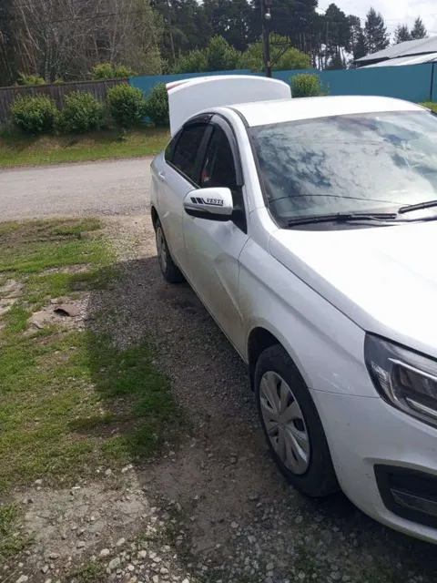 Легковой автомобиль марки: LADA, модели: Vesta GFL110, год выпуска: 2024 г., идентификационный номер (VIN): XTAGFL110R0792226