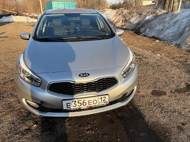 Автомобиль марки KIA модель JD (CEED) 2015 г.в.
