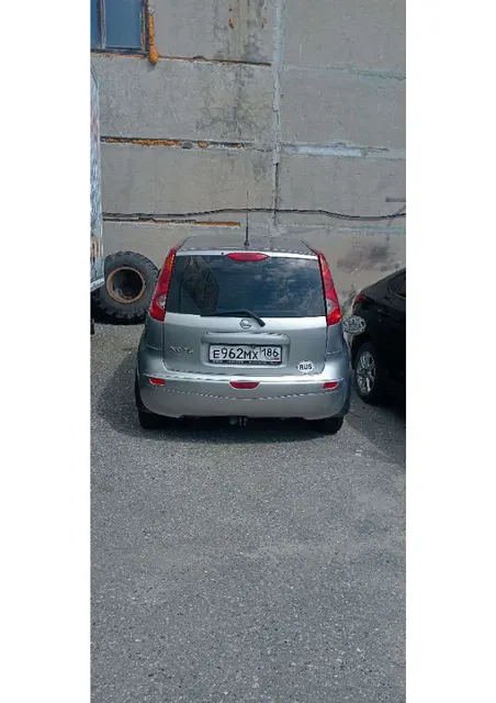 Легковой автомобиль марки: NISSAN, модели: Note 1.6 LUXURY, год выпуска: 2008 г., идентификационный номер (VIN): SJNFCAE11U1285949