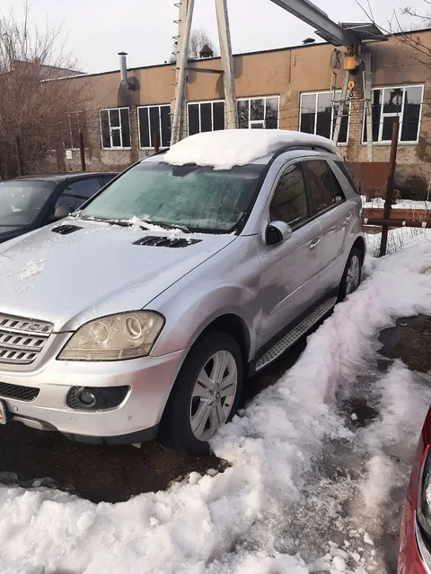 Автомобиль MERCEDES-BENZ ML 320 CDI 4 MATIC, 2008 г.в., VIN:WDC1641221A413803, 224 л.с. залог в пользу ПАО "СОВКОМБАНК".