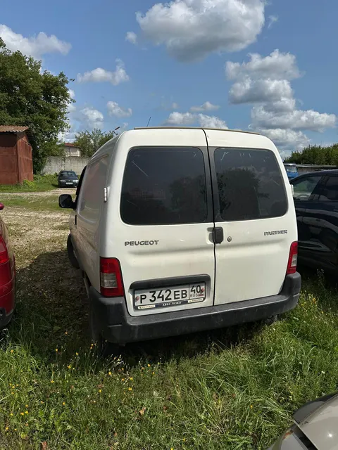 Автомобиль марки PEUGEOT модель PARTNER 2006 г.в. VIN-номер VF3GCKFWC96217865