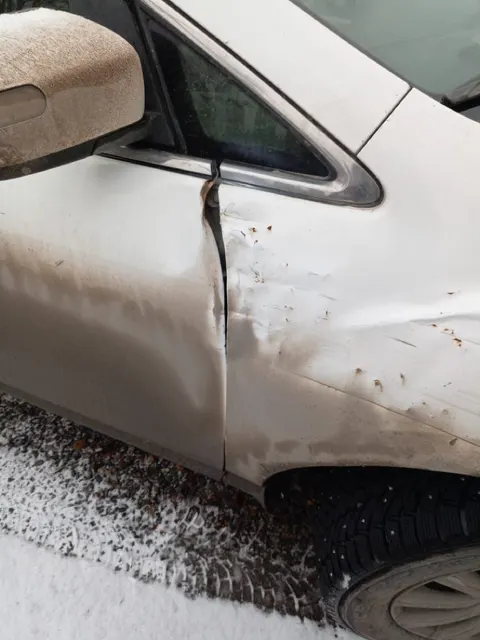 Автомобиль марки MAZDA модель CX-7, 2011 г.в. VIN-номер JMZER19L700240225