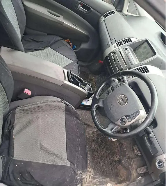 Автомобиль марки TOYOTA, модель Prius, 2008 года выпуска, номер кузова NHW20-7881620