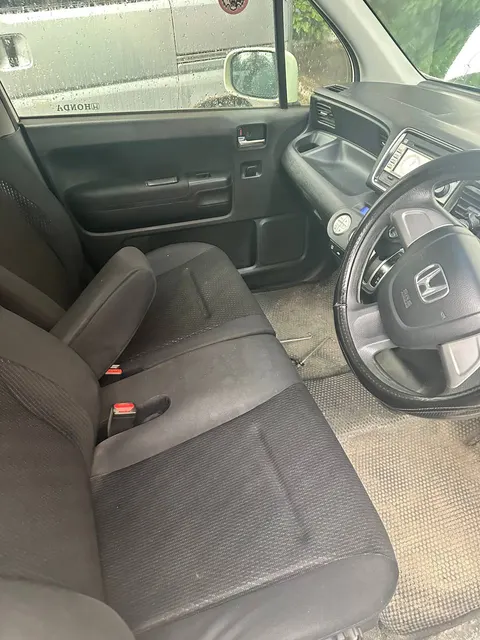 Автомобиль марки HONDA LIFE 2011 г.в., номер кузова JC1-1258601