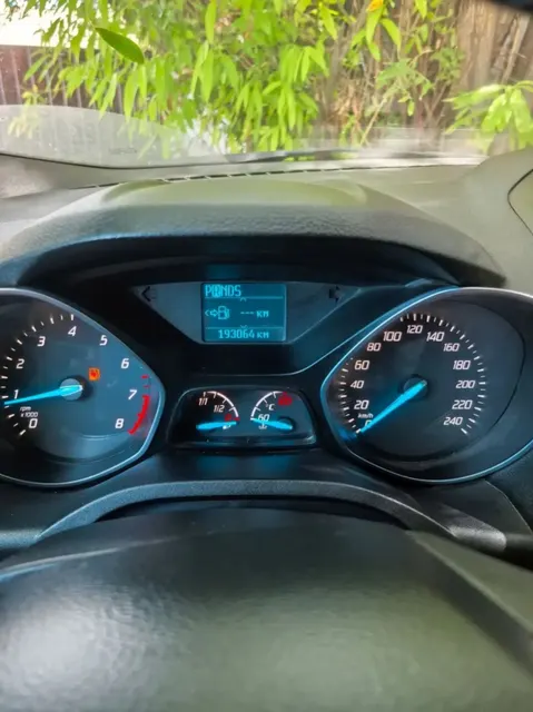 Автомобиль марки FORD модель Kuga 2014 г.в. VIN-номер Z6FAXXESMAEY12648.