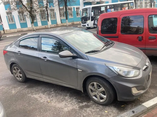 Автомобиль марки HYUNDAI модель Solaris 2011 г.в. VIN-номер Z94CT41DBBR087491