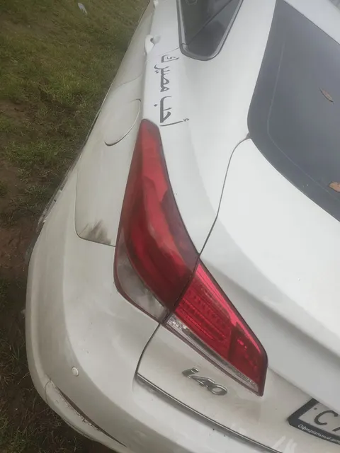 Автомобиль марки HYUNDAI модель i40 2013 г.в. VIN-номер XWELB41CBD0001615