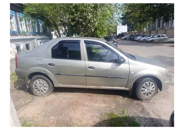 Автомобиль марки RENAULT модель Logan 2011 г.в. VINномер X7LLSRB1HBH393888