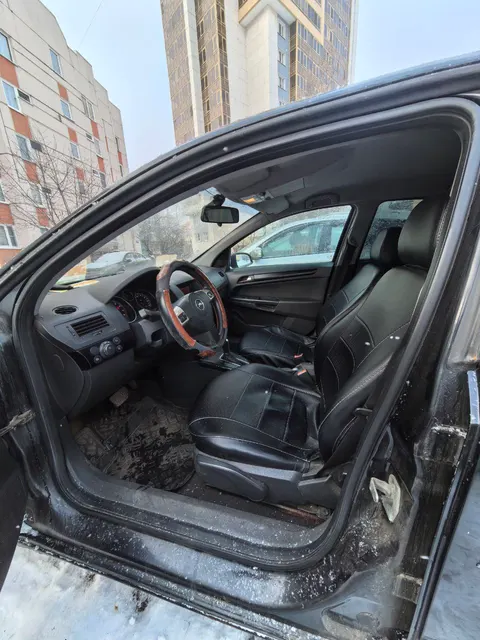 Легковой автомобиль марки OPEL, модель Astra, год выпуска 2007 г., идентификационный номер (VIN): W0L0AHL4872218513.