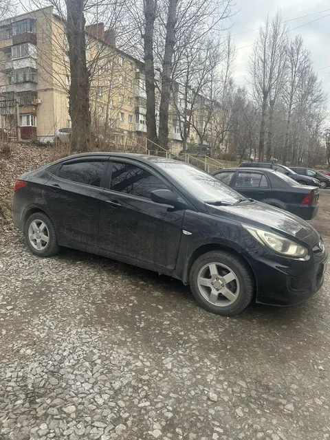 Легковой автомобиль, марка: ХЁНДЭ СОЛЯРИС (Hyundai Solaris), 2012 г.в., цвет: черный, VIN: Z94CT41DBCR164525, ПТС: 78HO654863.