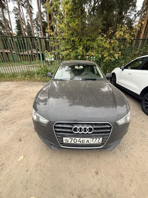 Автомобиль марки AUDI модель A5 2014 г.в. VIN-номер WAUZZZ8TXEA053836