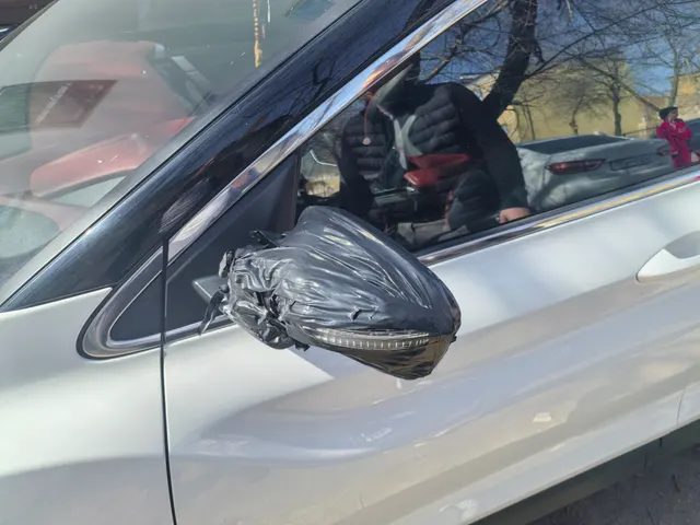 Легковой автомобиль марки GEELY модель COOLRAY 2023 года выпуска, VIN-номер Y4K8622Z6PB937834