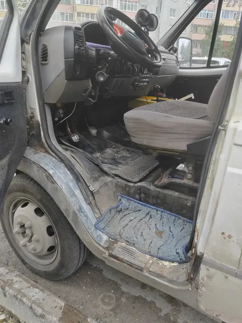 Автомобиль марки 33022Z модель 33022Z, 2007 г.в., VIN X9U33022Z70004933. Является предметом залога ПАО "СОВКОМБАНК" (ИНН: 4401116480, ОГРН: 1144400000425).