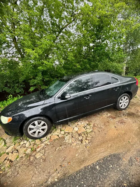 Автомобиль марки ВОЛЬВО модель S80 2011 г.в. VIN-номер YV1AS485BB1147883