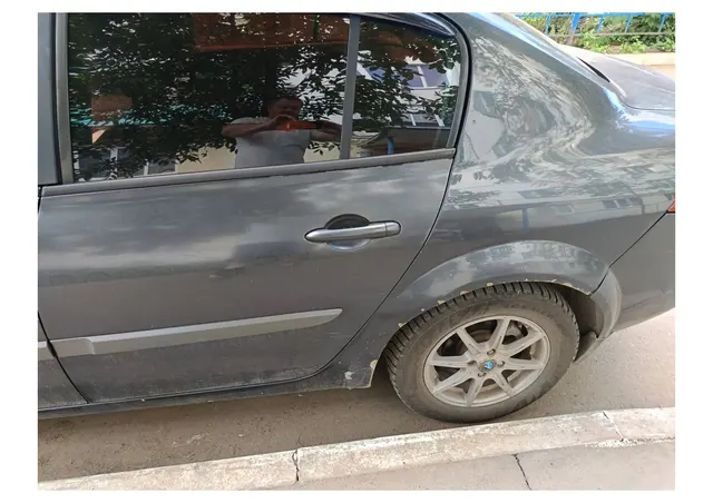 Легковой автомобиль марки: RENAULT, модель: Megane II C2E16 115, год выпуска: 2006 г., идентификационный номер (VIN): VF1LM1B0H36379409