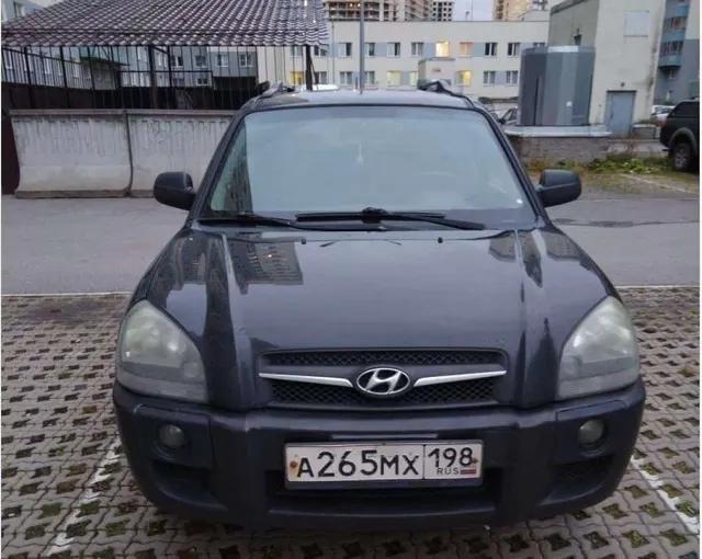 Автомобиль марки HYUNDAI модель Tucson 2008 г.в. VIN- номер KMHJN81VP9U055887