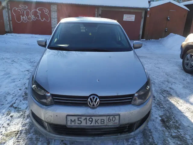 Автомобиль марки VOLKSWAGEN модель Polo 2012 г.в. VIN-номер XW8ZZZ61ZCG048752