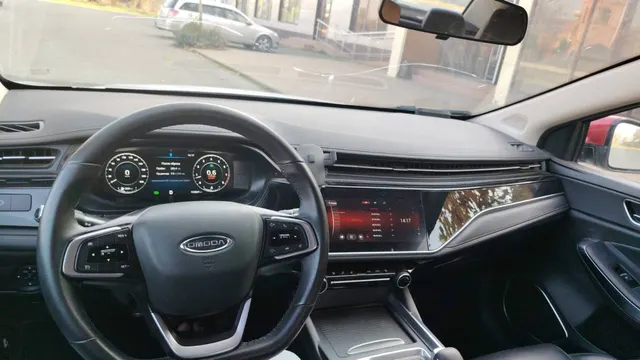 Легковой автомобиль марки: Omoda, модель: S5, год выпуска: 2023г., идентификационный номер (VIN): LVVDC21B8PD235064