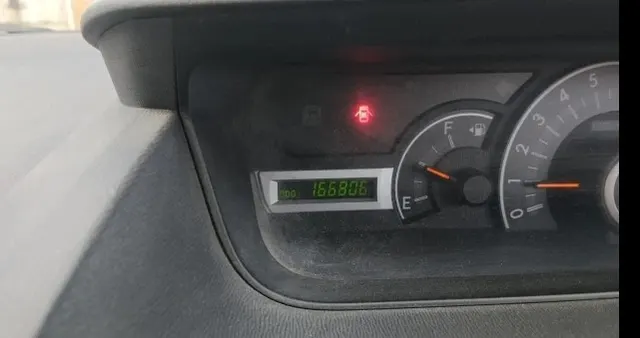 Автомобиль марки TOYOTA модель NOAH 2008 г.в. VIN-номер ZRR700123554