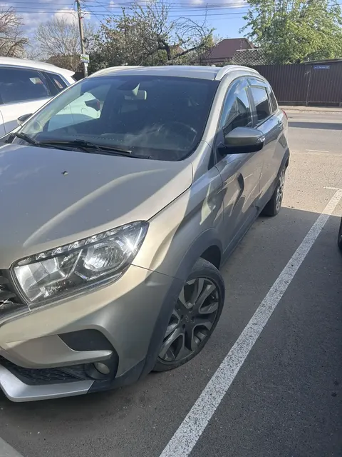 Автомобиль марки LADA модель XRAY 2020 г.в. VIN-номер XTAGAB440L1312219