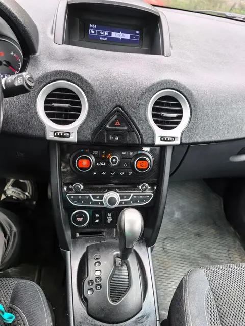 легковой автомобиль: марка: RENAULT, модель: KOLEOS, год изготовления: 2012 г.в., цвет: светло-серый, VIN: X7L8Y0C0V47448137