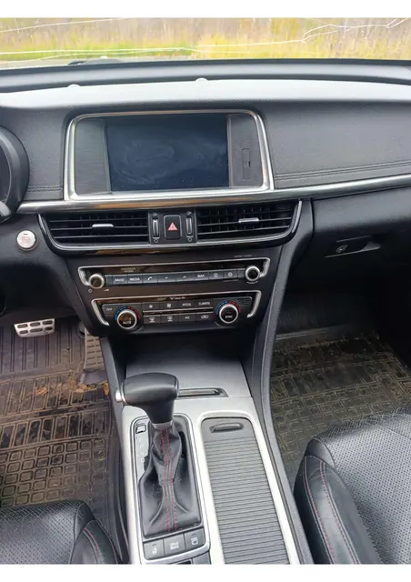Автомобиль марки KIA модель OPTIMA 2016 г.в. VIN-номер XWEGW413BG0000057