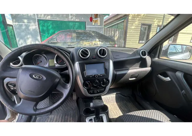 Автомобиль марки LADA, модель GRANTA, 2014 года выпуска, VIN: XTA219020E0253490