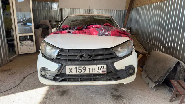 Автомобиль марки LADA модель Granta 2023 г.в. VIN-номер XTA219140R0510569