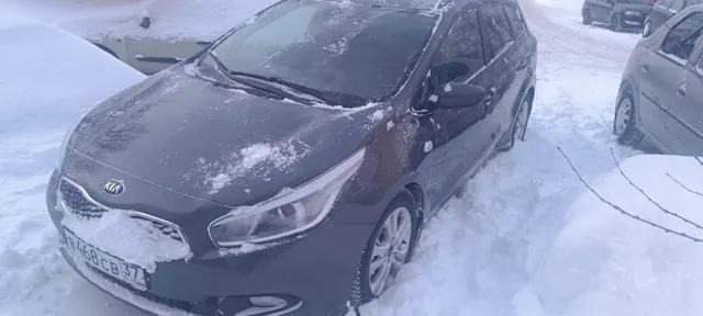 Автомобиль марки KIA модель (СЕЕD) 2014 г.в. VIN-номер XWEHM812AE0004062