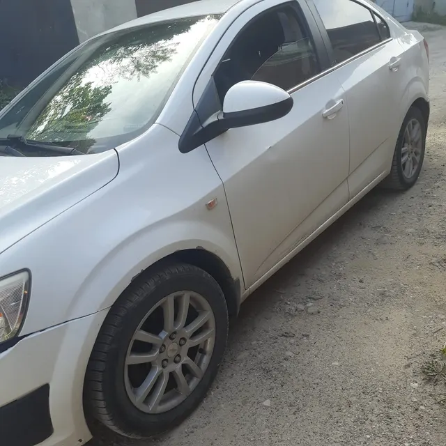 Автомобиль марки CHEVROLET модель KLIT(AVEO) 2013 г.в. VIN XUUTF69EJC0033201