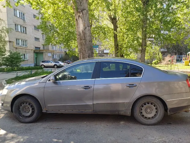 Автомобиль марки VOLKSWAGEN модель PASSAT 2007 г.в. VIN-номер WVWZZZ3CZ8P027810