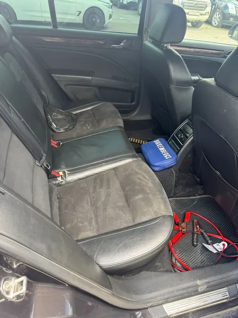 Автомобиль SKODA Superb, VIN-номер: XW8AB83T2AK300815