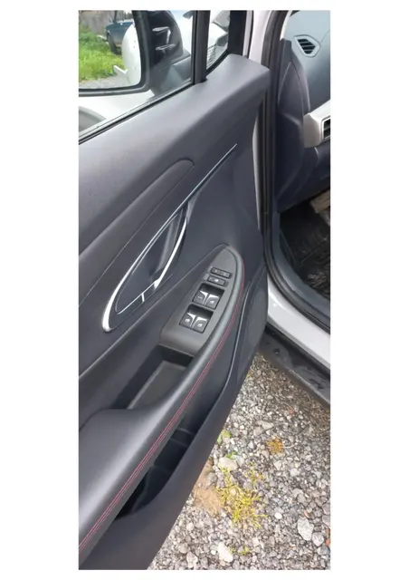Автомобиль марки CHANGAN модель Uni-T 2023 г.в. VIN-номер LS5A3DKE5RA997979