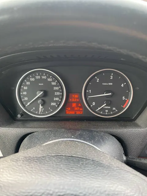 Автомобиль марки BMW модель X5 2010 г.в. VIN-номер X4XZW41150L429799