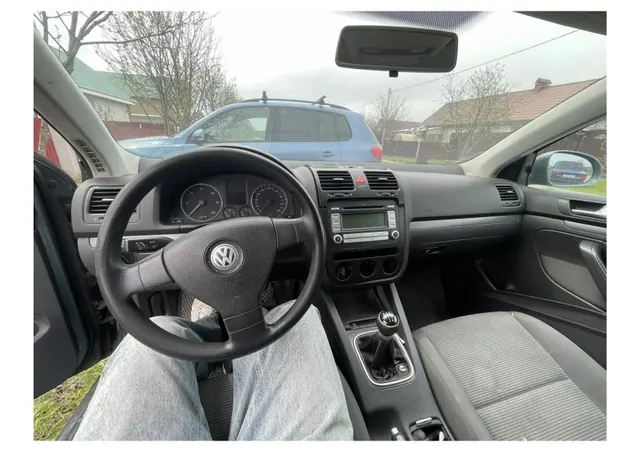 Автомобиль марки VOLKSWAGEN модель Jetta 2008 г.в. VIN XW8ZZZ1KZ8G101866.