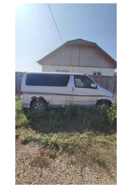 Легковой автомобиль марки: MAZDA, модель: BONGO FRIENDEE, год выпуска: 2000 г., кузов №: SGLR400928