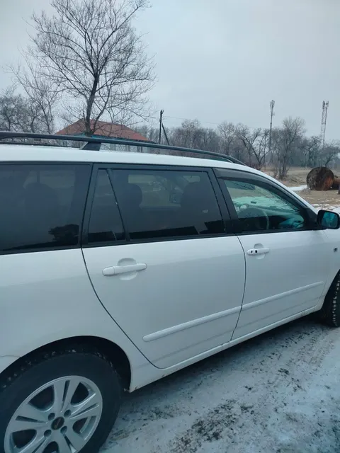 автомобиль марки TOYOTA модель Corolla Fielder 2006 г.в., номер кузова ZZE122-3165363.