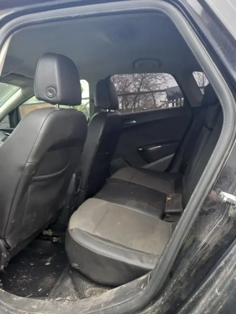 Автомобиль марки OPEL модель Astra 2010 г.в. VIN- номер W0LPE6DJ6BG063716