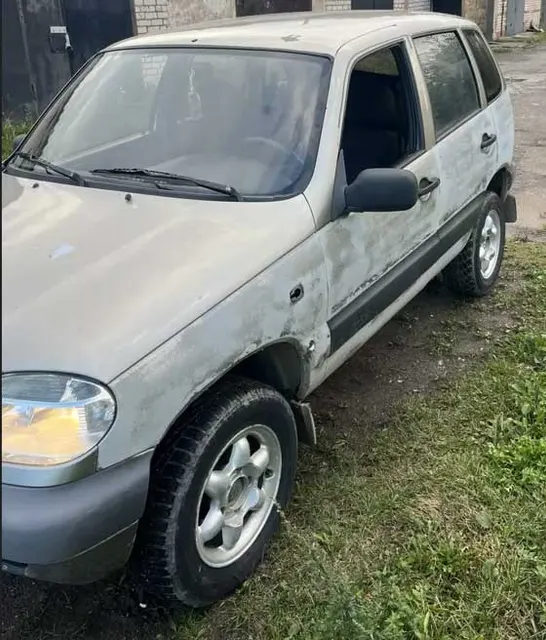Легковой автомобиль марки: CHEVROLET, модель: Niva, год выпуска: 2007 г., идентификационный номер (VIN): X9L21230070177385. Вследствие срока эксплуатации автомобиль может иметь существенные (по смыслу Закона РФ от 07.02.1992 N 2300-1 «О защите прав потребителей») недостатки.